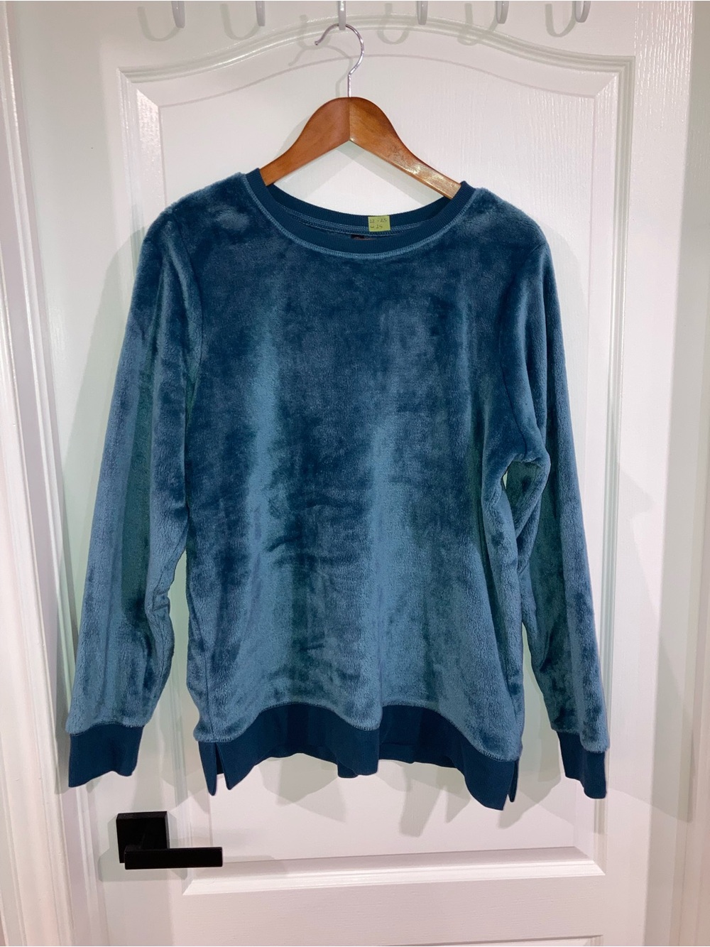 GAIAM Teal Plush Fleece Crew Neck Sweatshirt - size XL